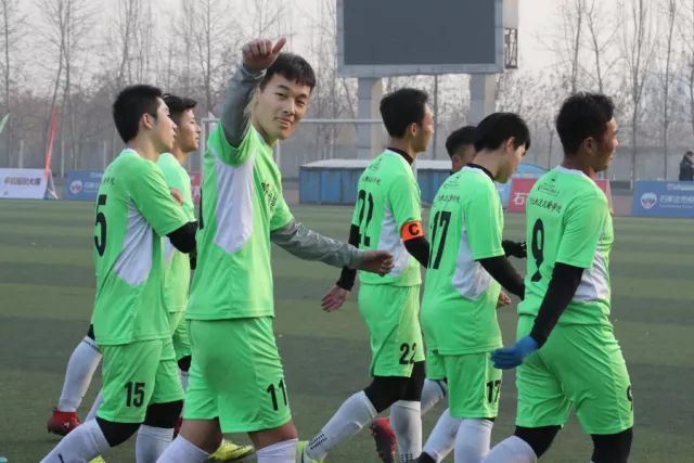 巴萨官方社媒晒猫咪形象新吉祥物