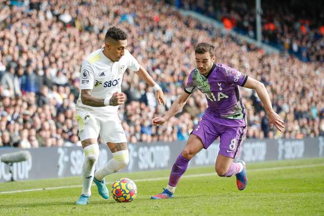 猛龙大胜篮网止3连败 瓦格纳22分魔术力克骑士